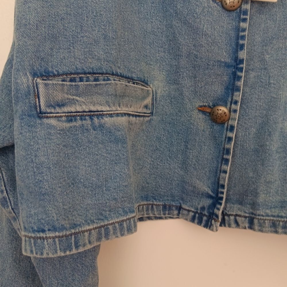 Xirena Blue Jay Paley Cropped Denim Jacket - Size L Transitional NWT Streetwear - Picture 3 of 10